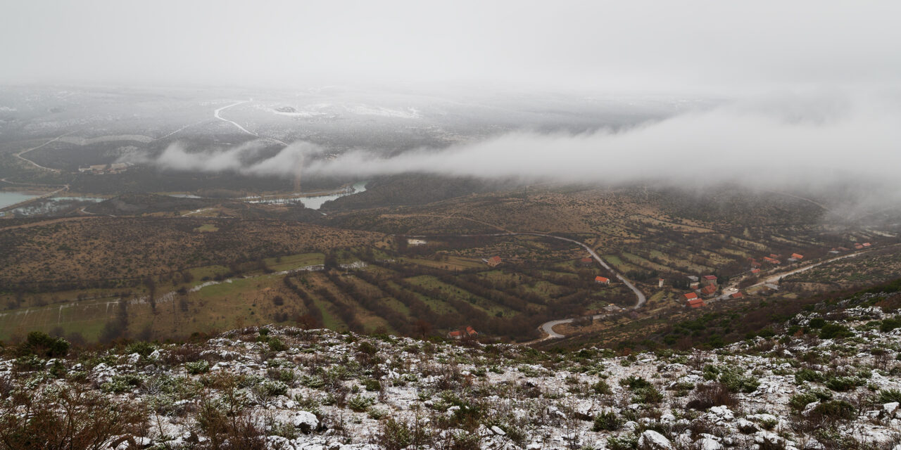 Kelvin–Helmholtz naoblaka nad kanjonom Zrmanje