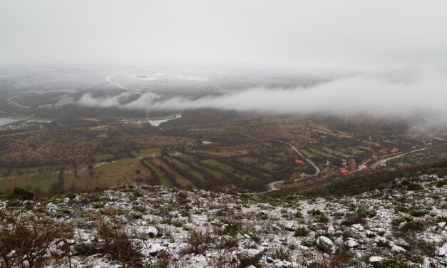 Kelvin–Helmholtz naoblaka nad kanjonom Zrmanje